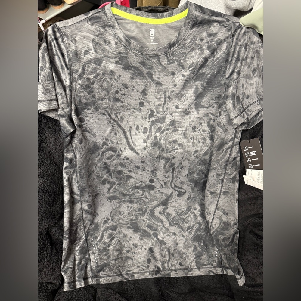 Women’s Ideology Work Out Top